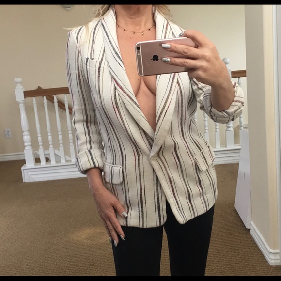 Maje Jackets & Blazers - ❌ SOLD ❌ Gorgeous Maje jacket bought in Paris